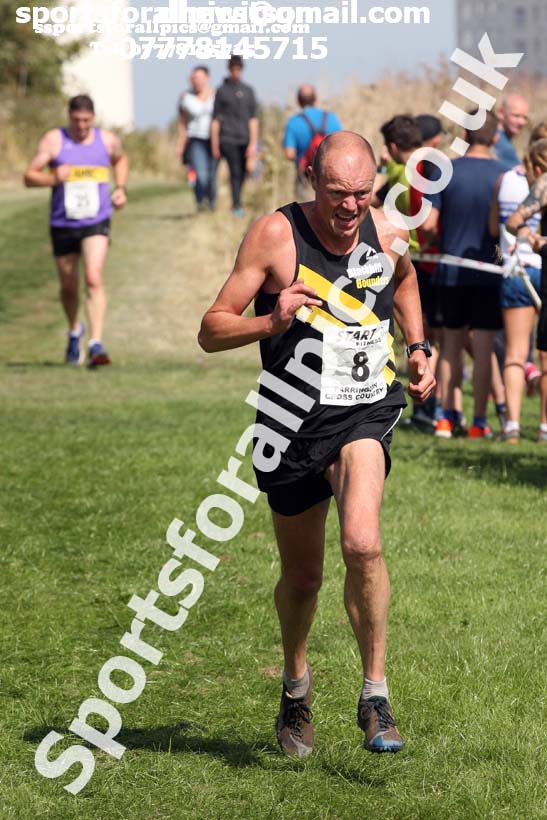 Senior mens and veteran relays, Sunderland Harriers Cross Country Relays, Farringdon, Sunderland . Photo: David T. Hewitson/Sports for All Pics